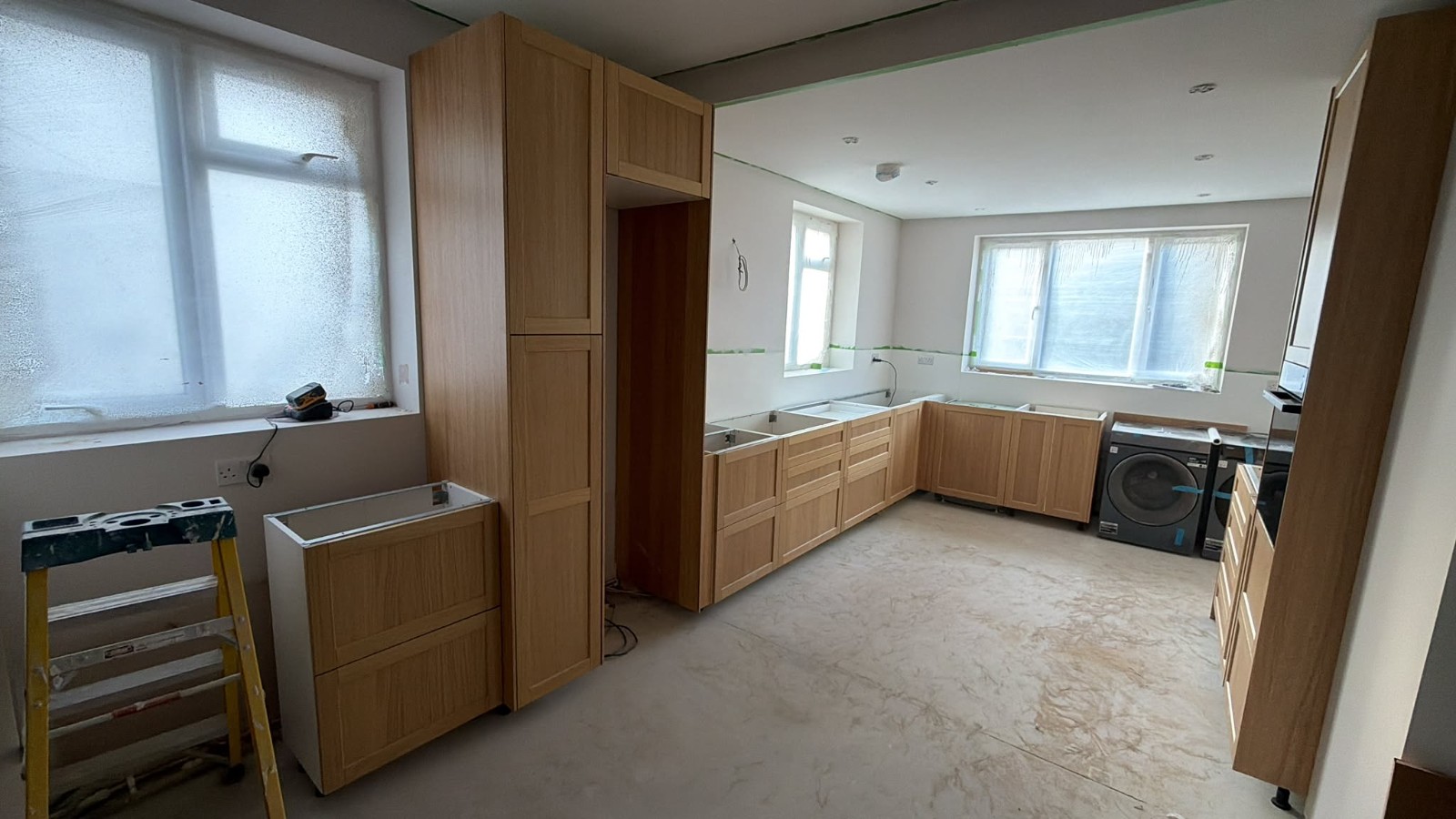 Luxury Timber-Accented Kitchen in Marylebone