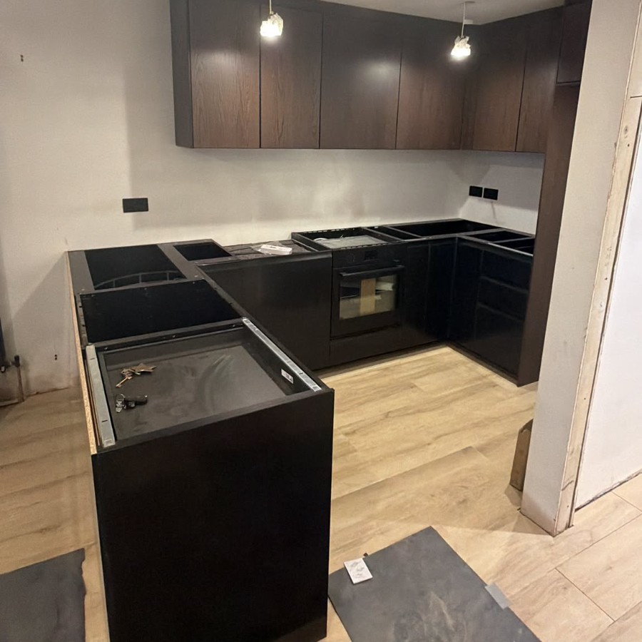 Bespoke Handleless Kitchen in Kensington