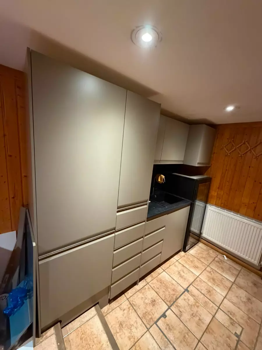 How Our Free Kitchen Fitting Quote in London Works – Surchan Kitchen